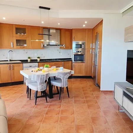 Catamaran Ii By Costa Lägenhet